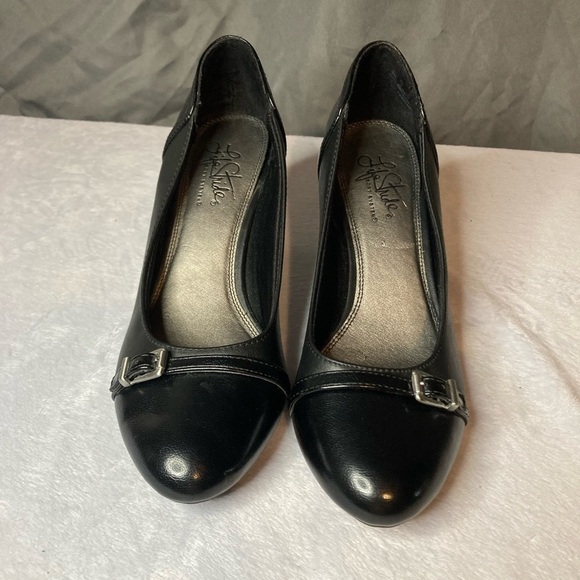 Life Stride Black Heels with Silver Buckle - Picture 1 of 8